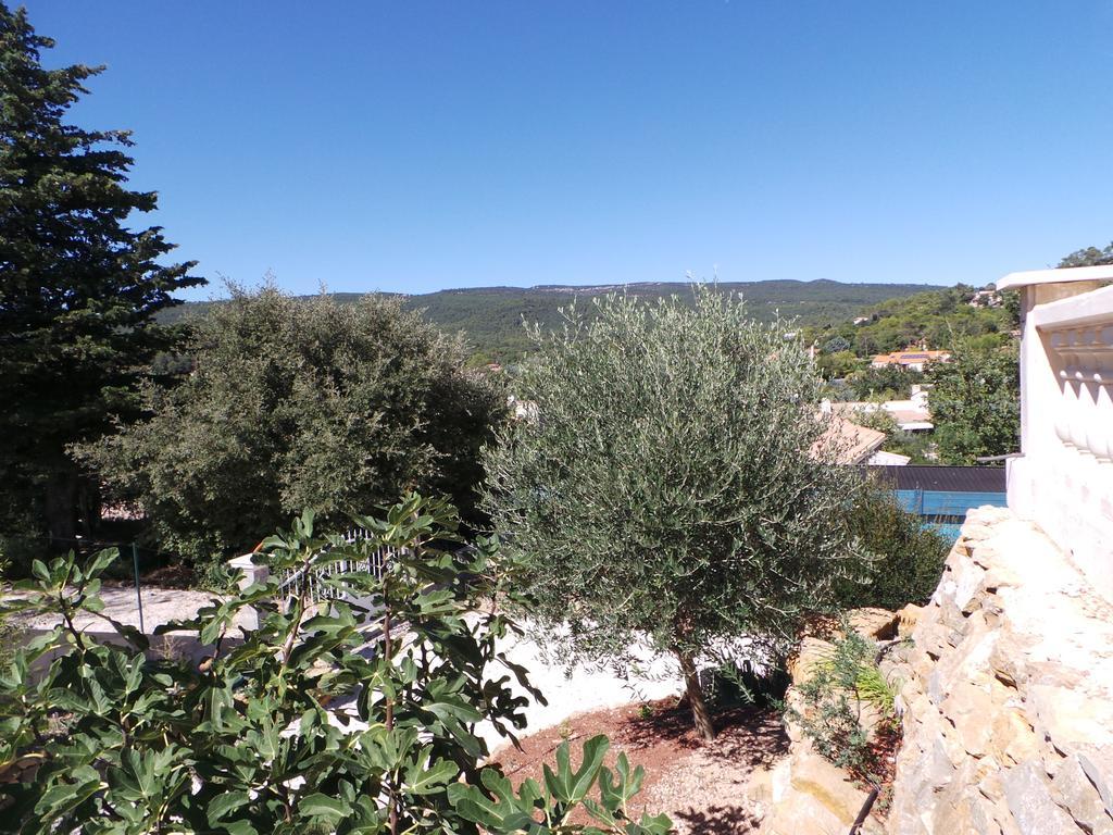 Appartement Vue Montagne Garéoult Exteriör bild